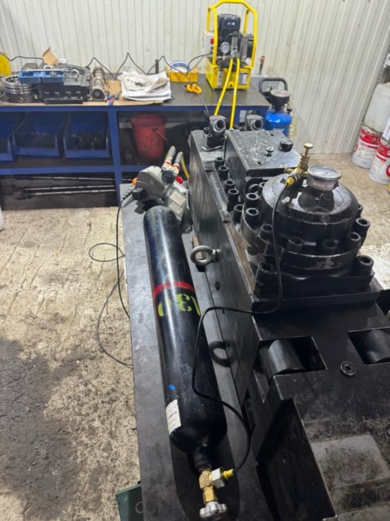 Заправка гидромолота азотом — аккумулятор и оборудование