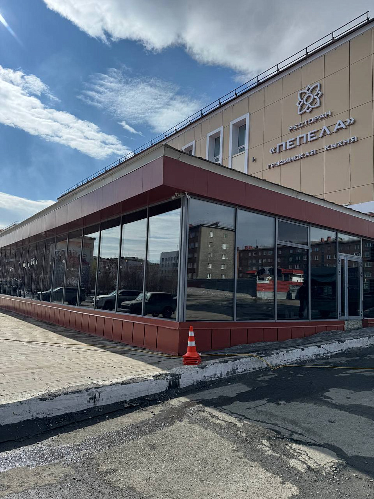 Мойка фасадов и наружного остекления, с помощью инновационного оборудования WFP систем